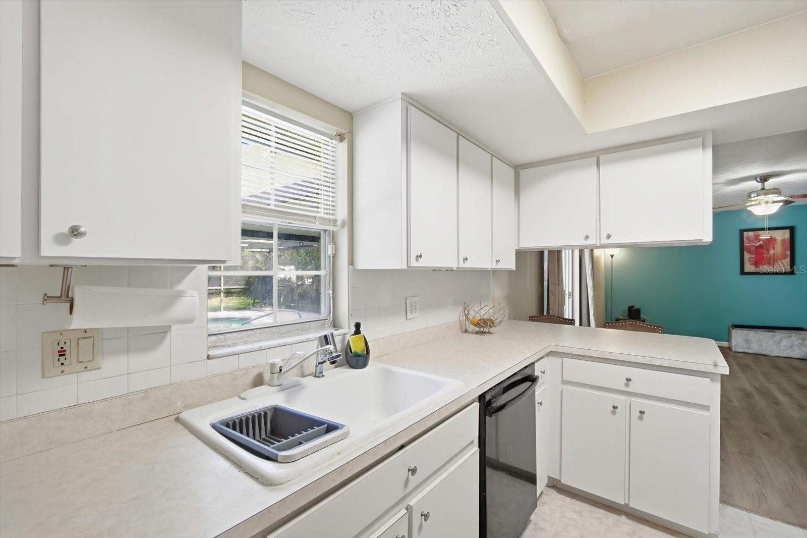 Image 16 of 32 For 20621 Arthur Court