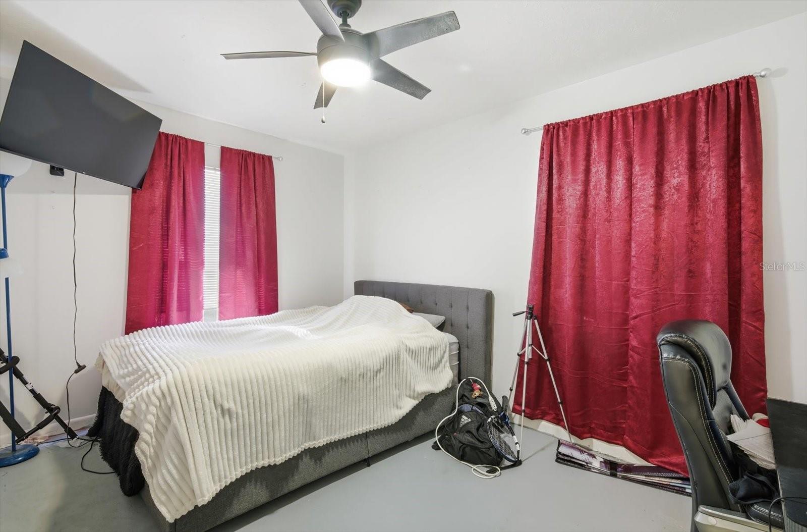 Image 20 of 32 For 20621 Arthur Court