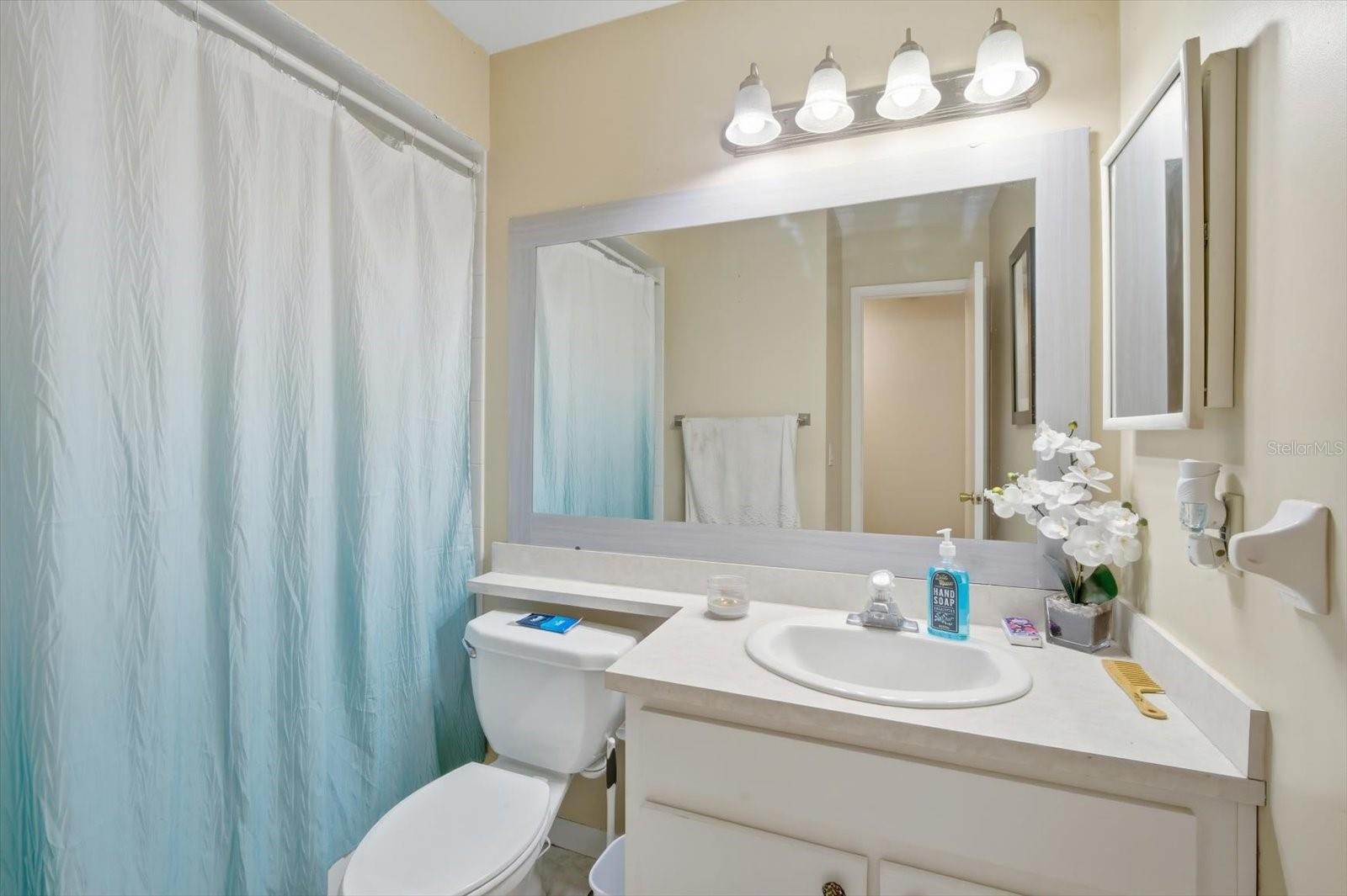 Image 21 of 32 For 20621 Arthur Court