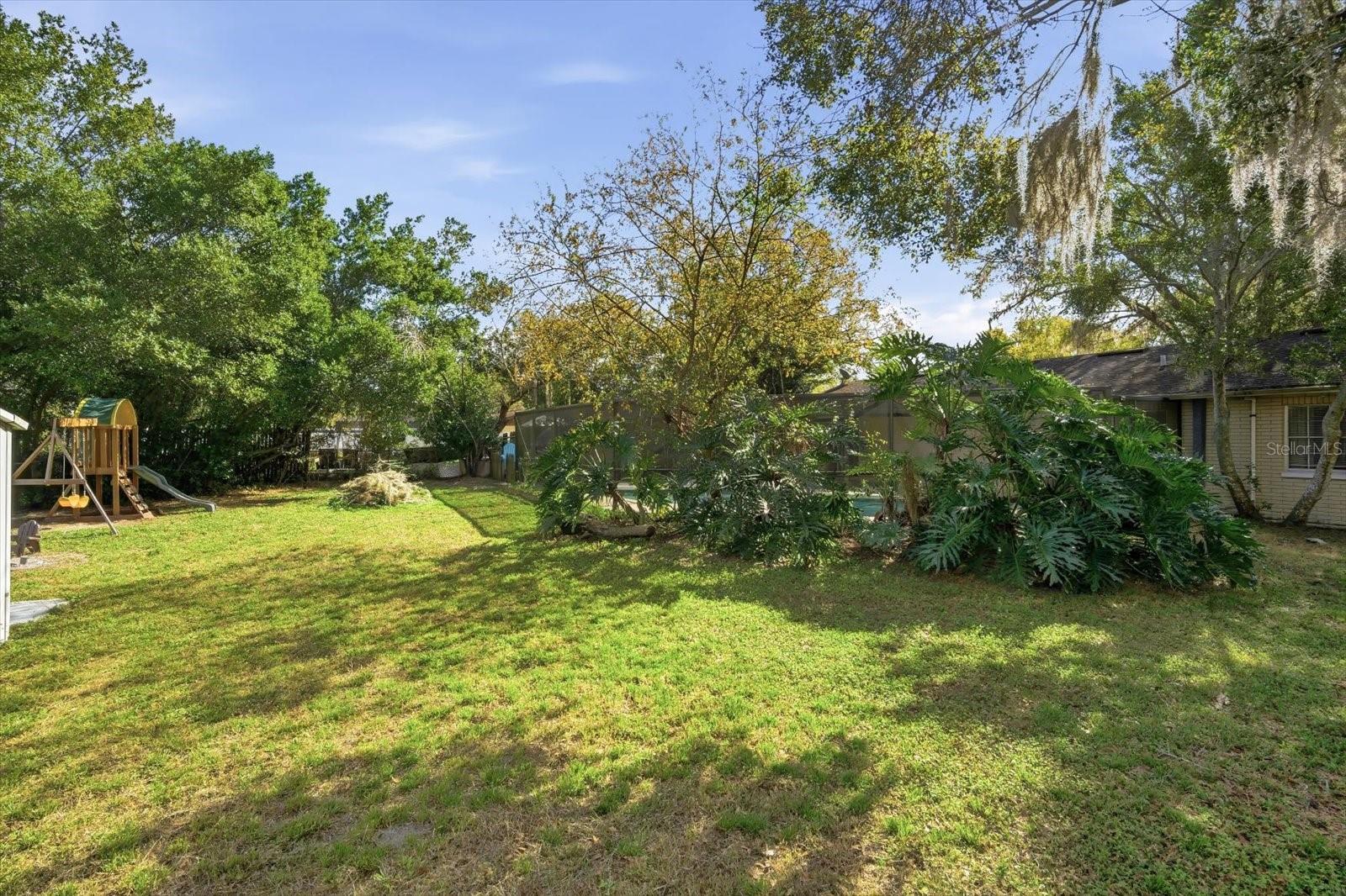 Image 24 of 32 For 20621 Arthur Court