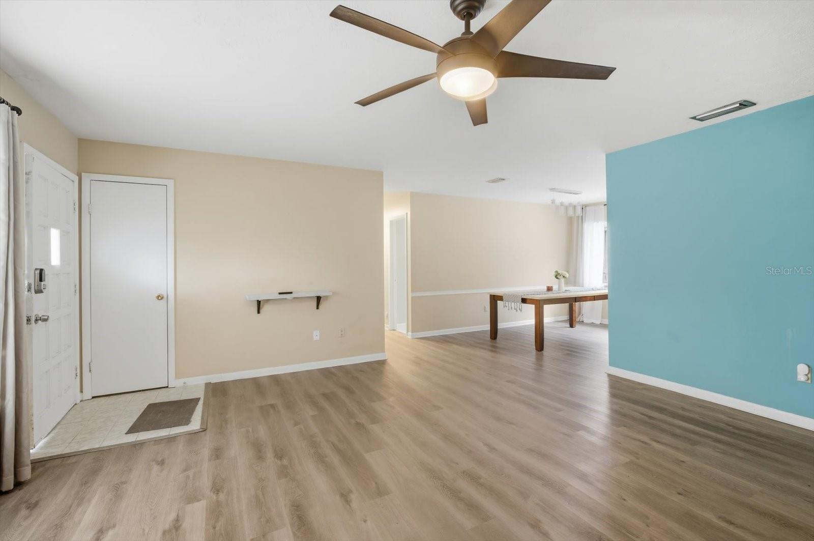 Image 6 of 32 For 20621 Arthur Court