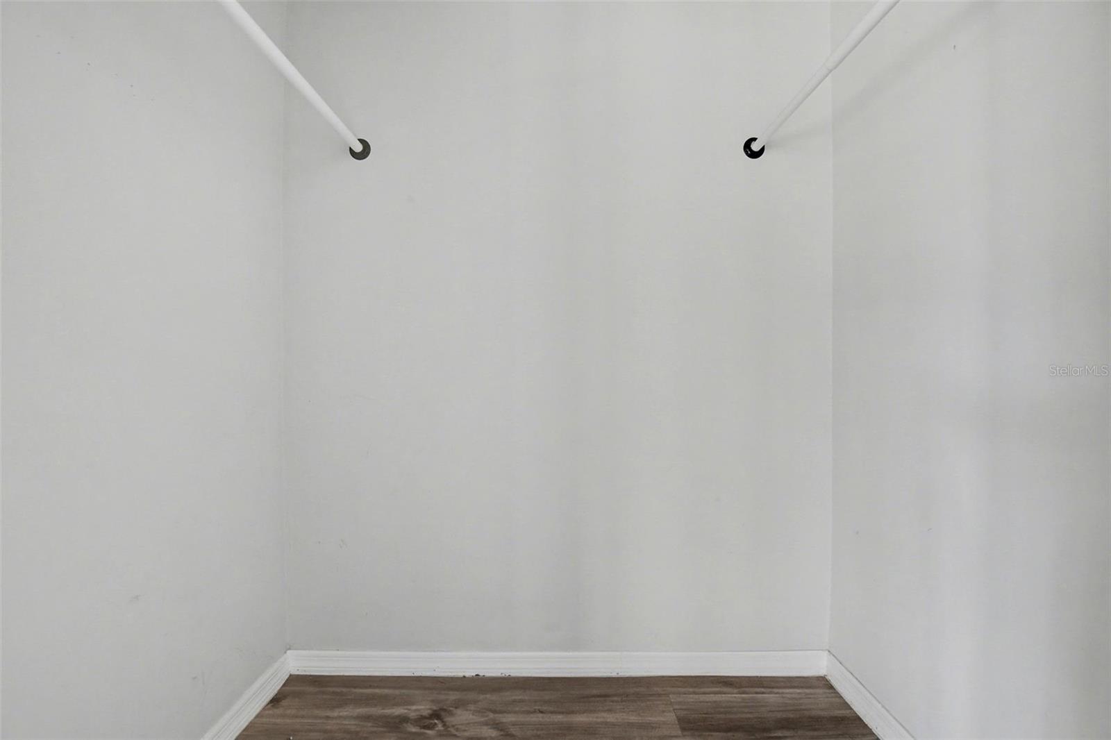 Image 13 of 27 For 1912 8th Court