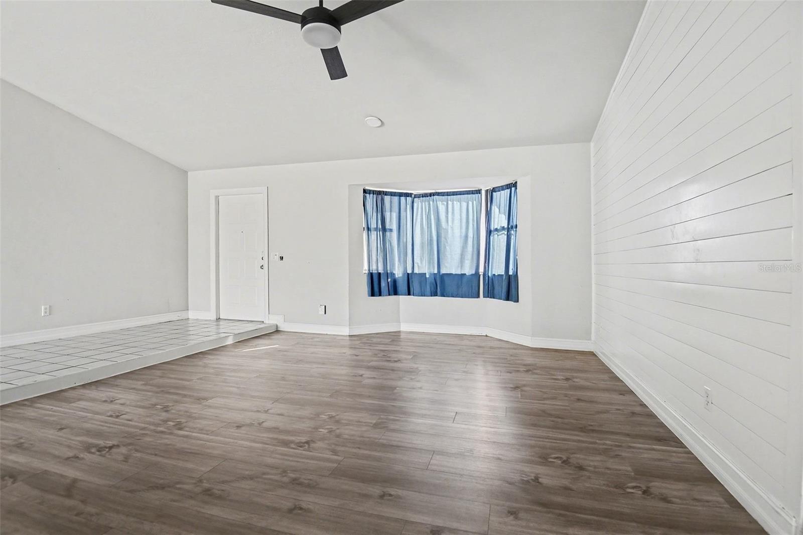 Image 7 of 27 For 1912 8th Court