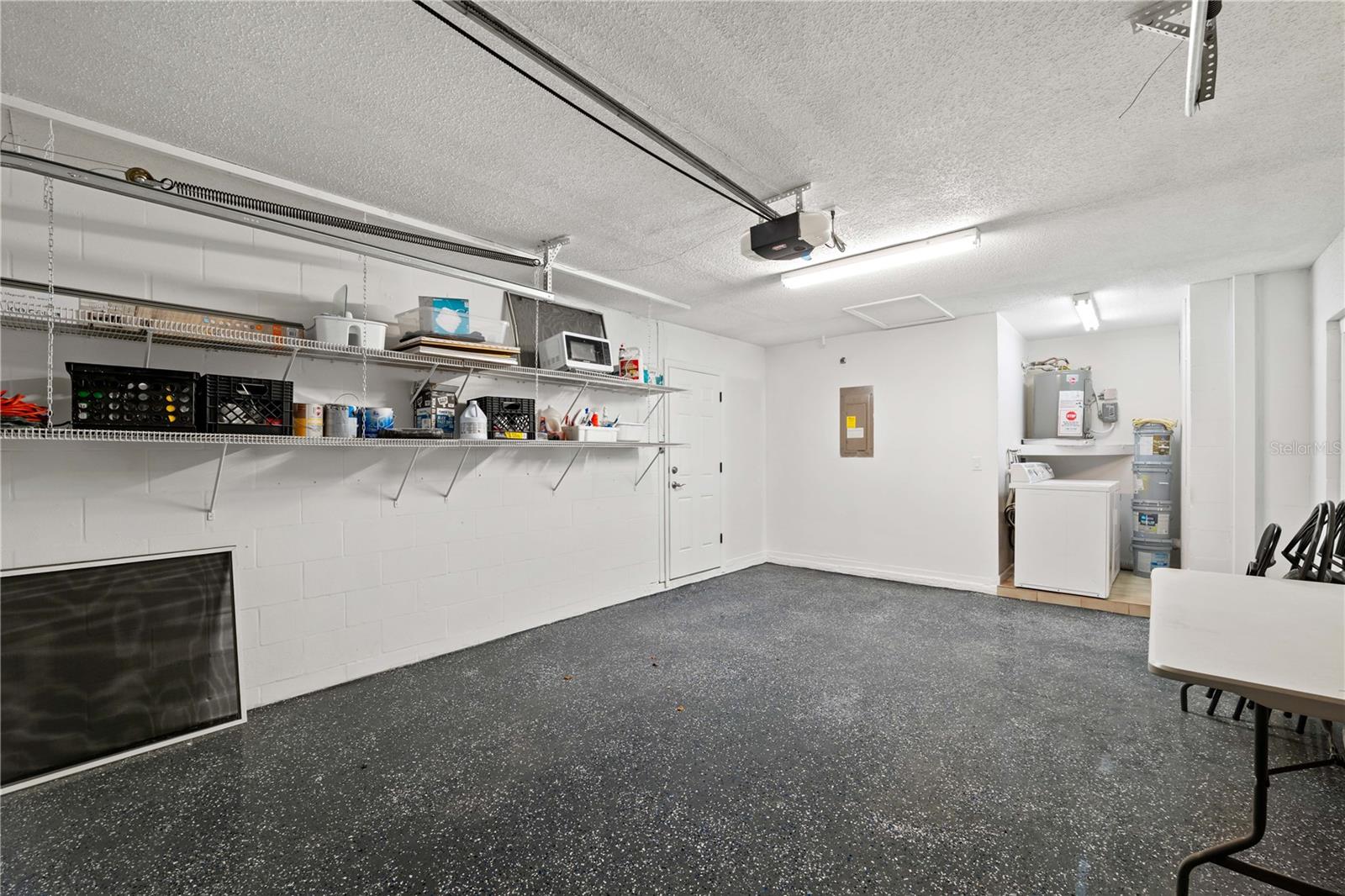 Image 18 of 24 For 6098 Shannon Avenue