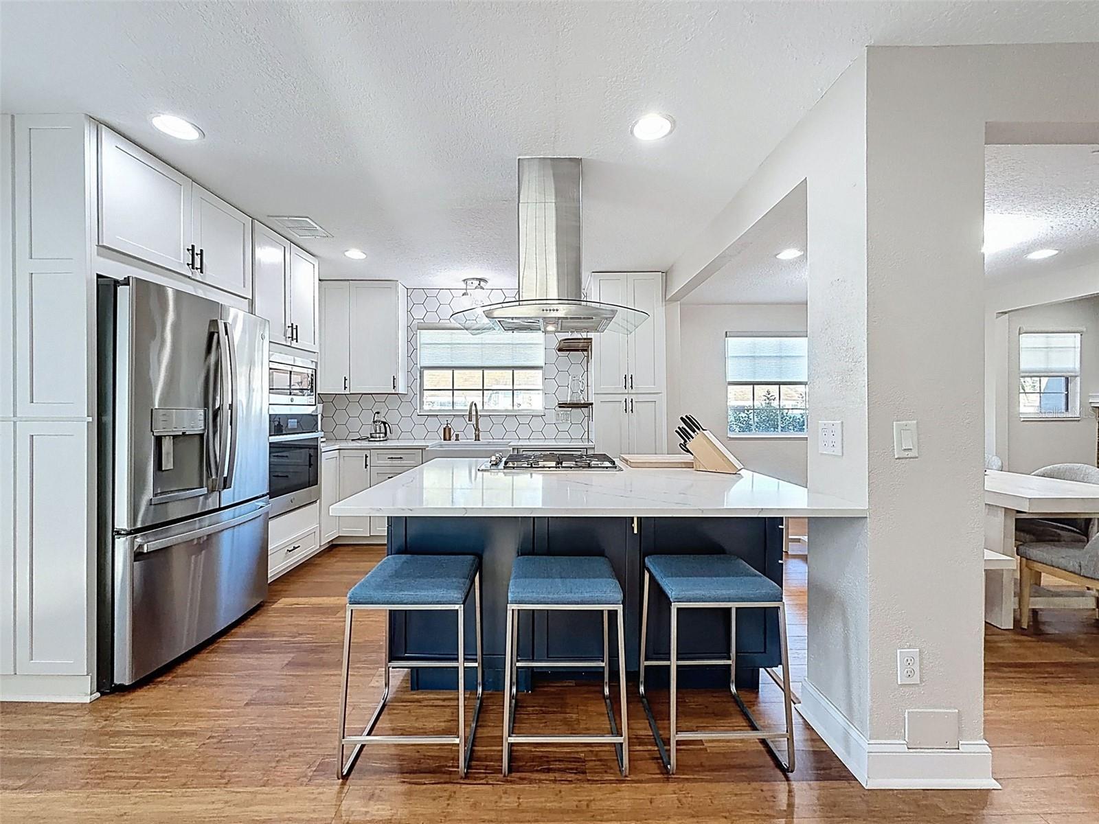 Image 11 of 32 For 6315 Interbay Boulevard