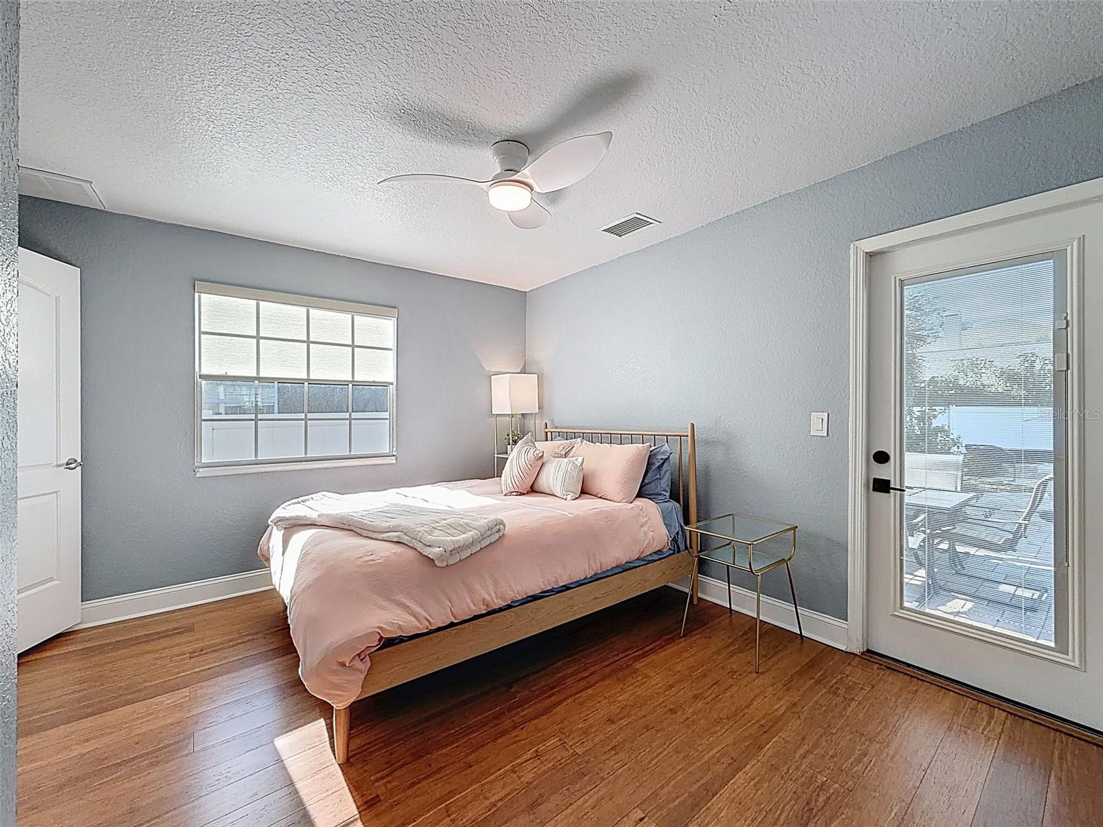 Image 15 of 32 For 6315 Interbay Boulevard