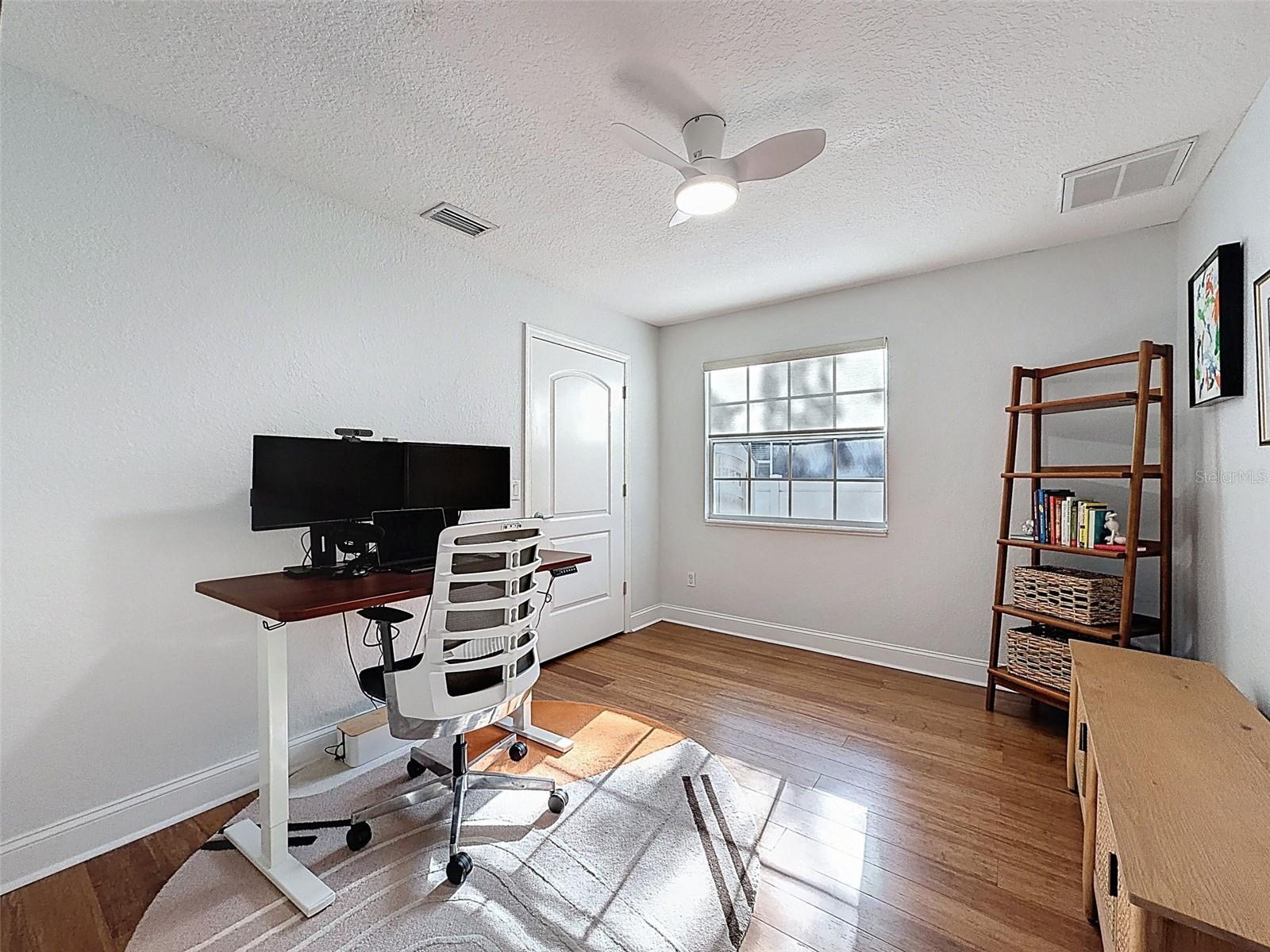 Image 18 of 32 For 6315 Interbay Boulevard