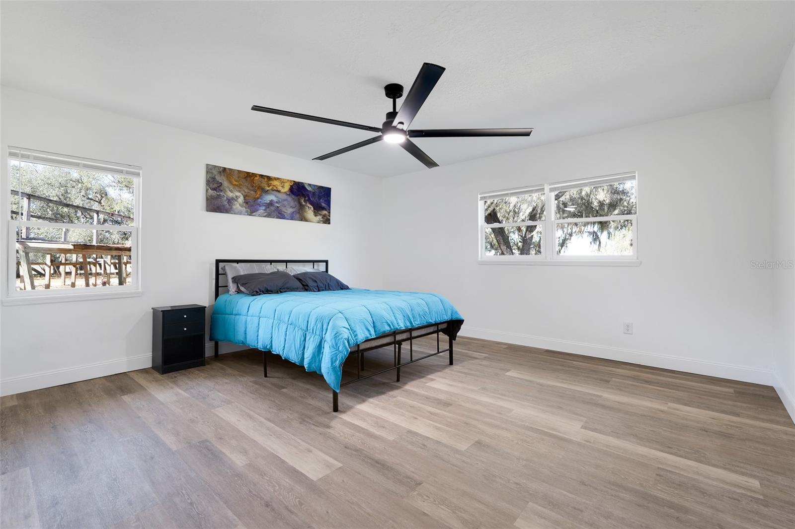 Image 14 of 39 For 828 Saint Anne Shrine Road