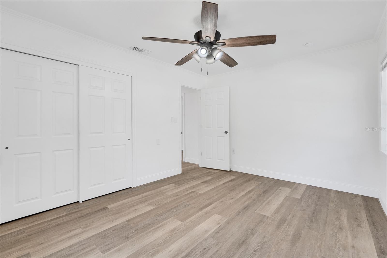 Image 21 of 39 For 828 Saint Anne Shrine Road