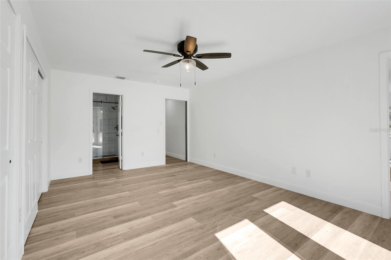 Image 27 of 39 For 828 Saint Anne Shrine Road