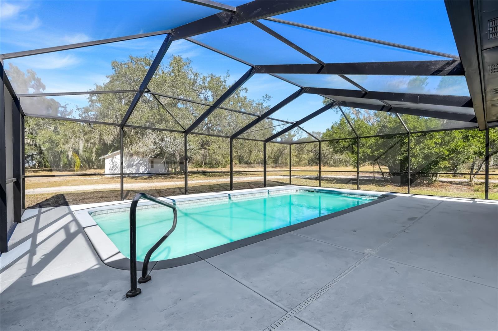 Image 32 of 39 For 828 Saint Anne Shrine Road