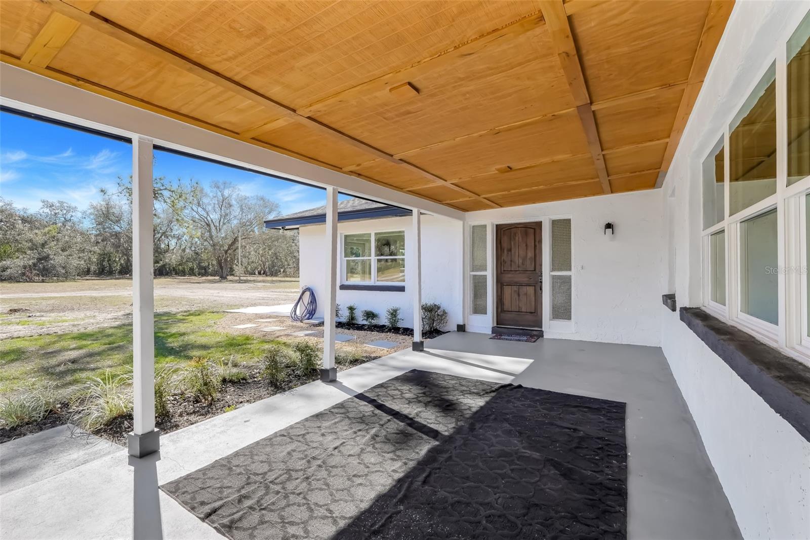 Image 4 of 39 For 828 Saint Anne Shrine Road