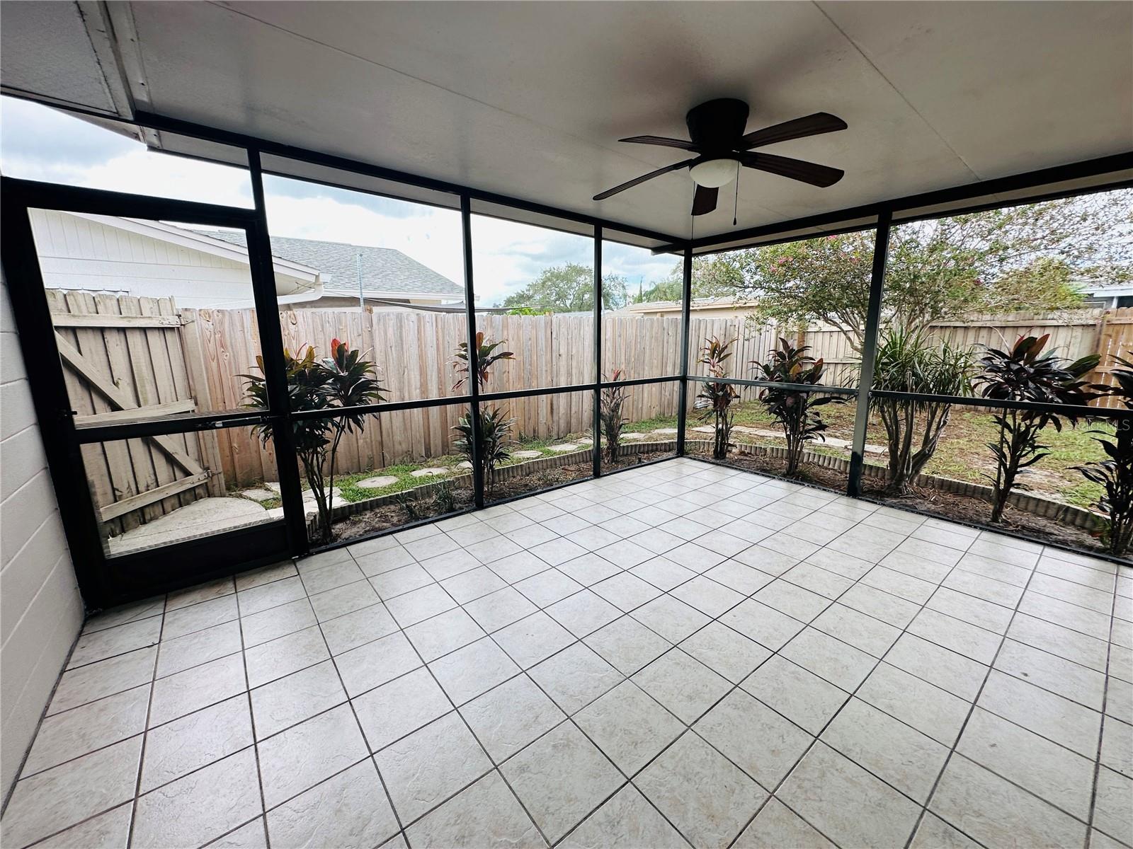 Image 26 of 28 For 13613 87th Avenue