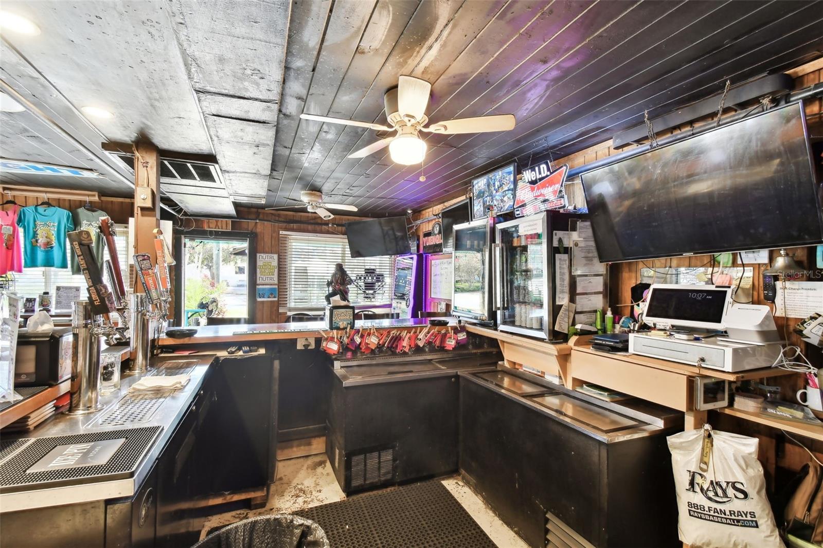 Image 13 of 34 For 3007 6th Street S