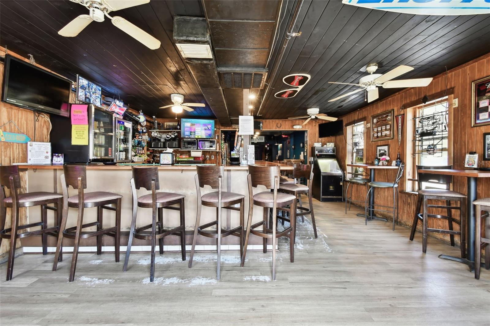 Image 7 of 34 For 3007 6th Street S