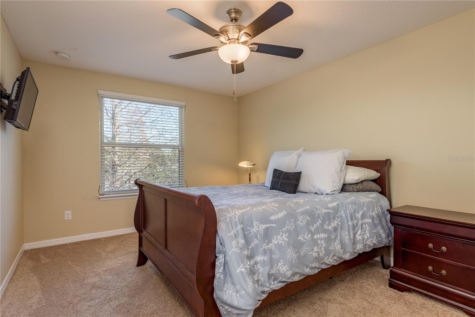 Image 24 of 41 For 12919 Whittington Court