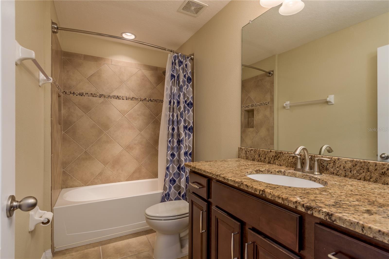 Image 26 of 41 For 12919 Whittington Court