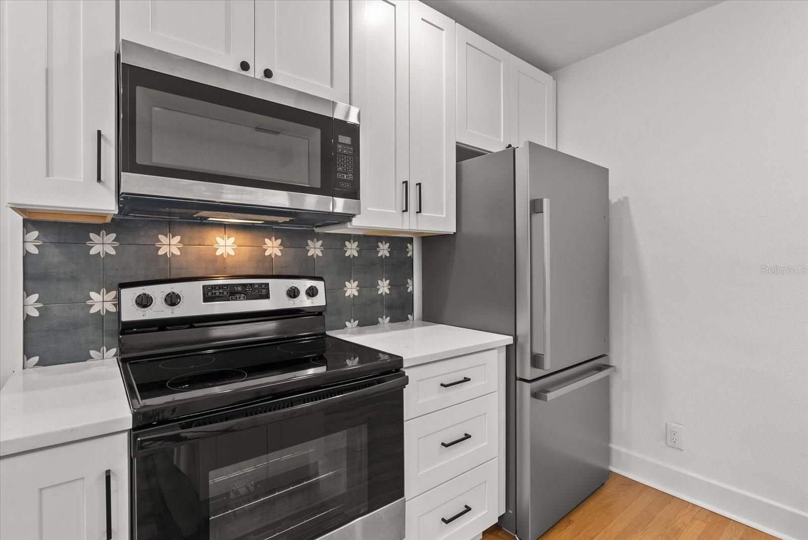 Image 12 of 36 For 753 16th Avenue S