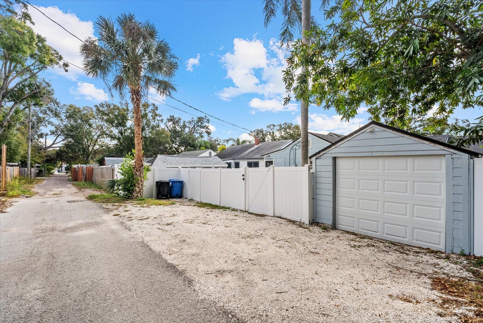 Image 29 of 36 For 753 16th Avenue S