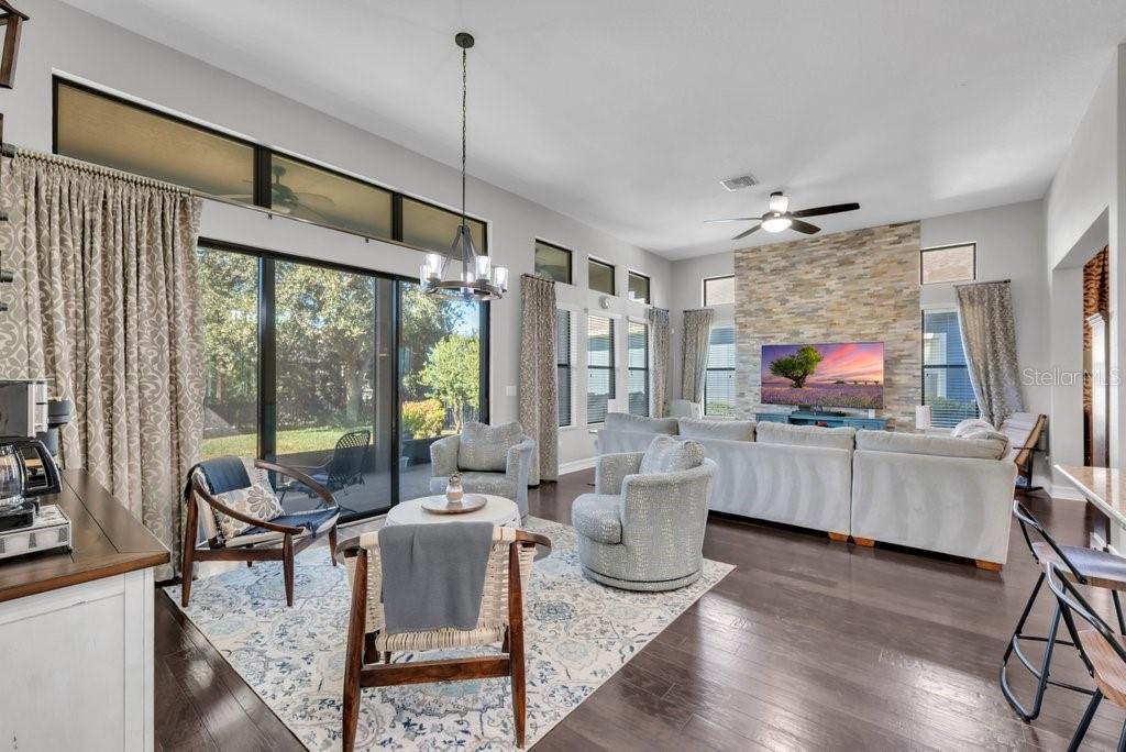 Image 15 of 55 For 5203 Sparrowglen Place