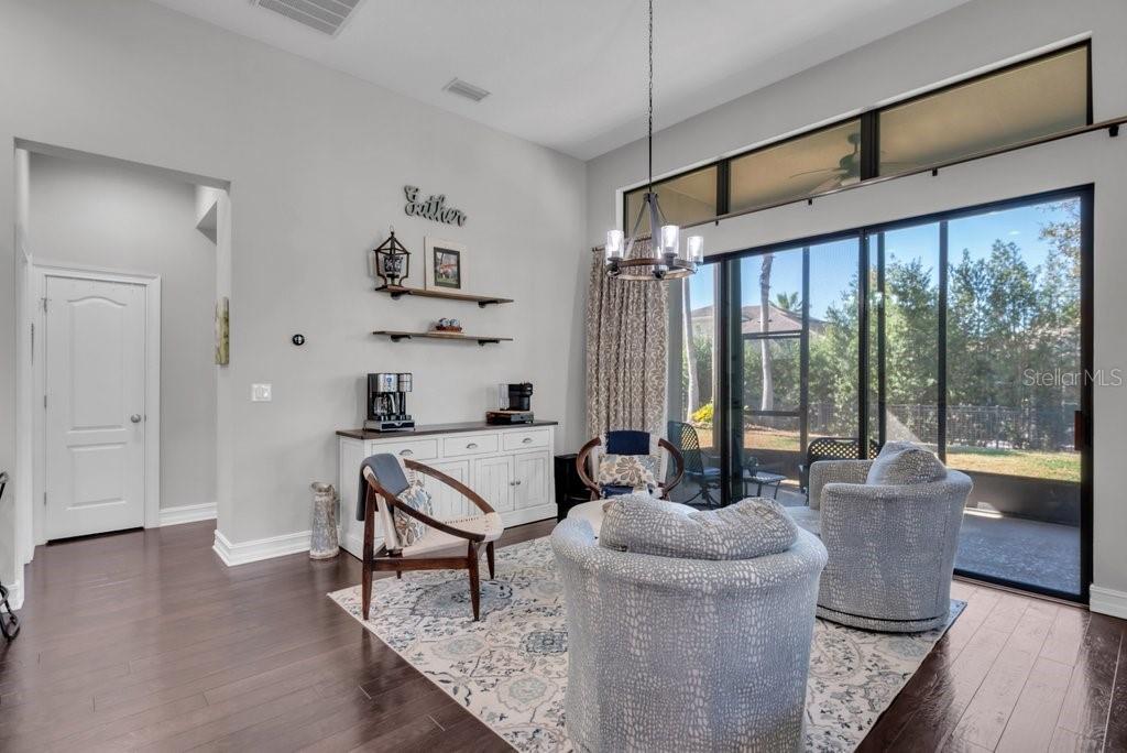 Image 16 of 55 For 5203 Sparrowglen Place