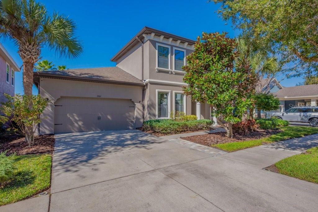 Image 3 of 55 For 5203 Sparrowglen Place