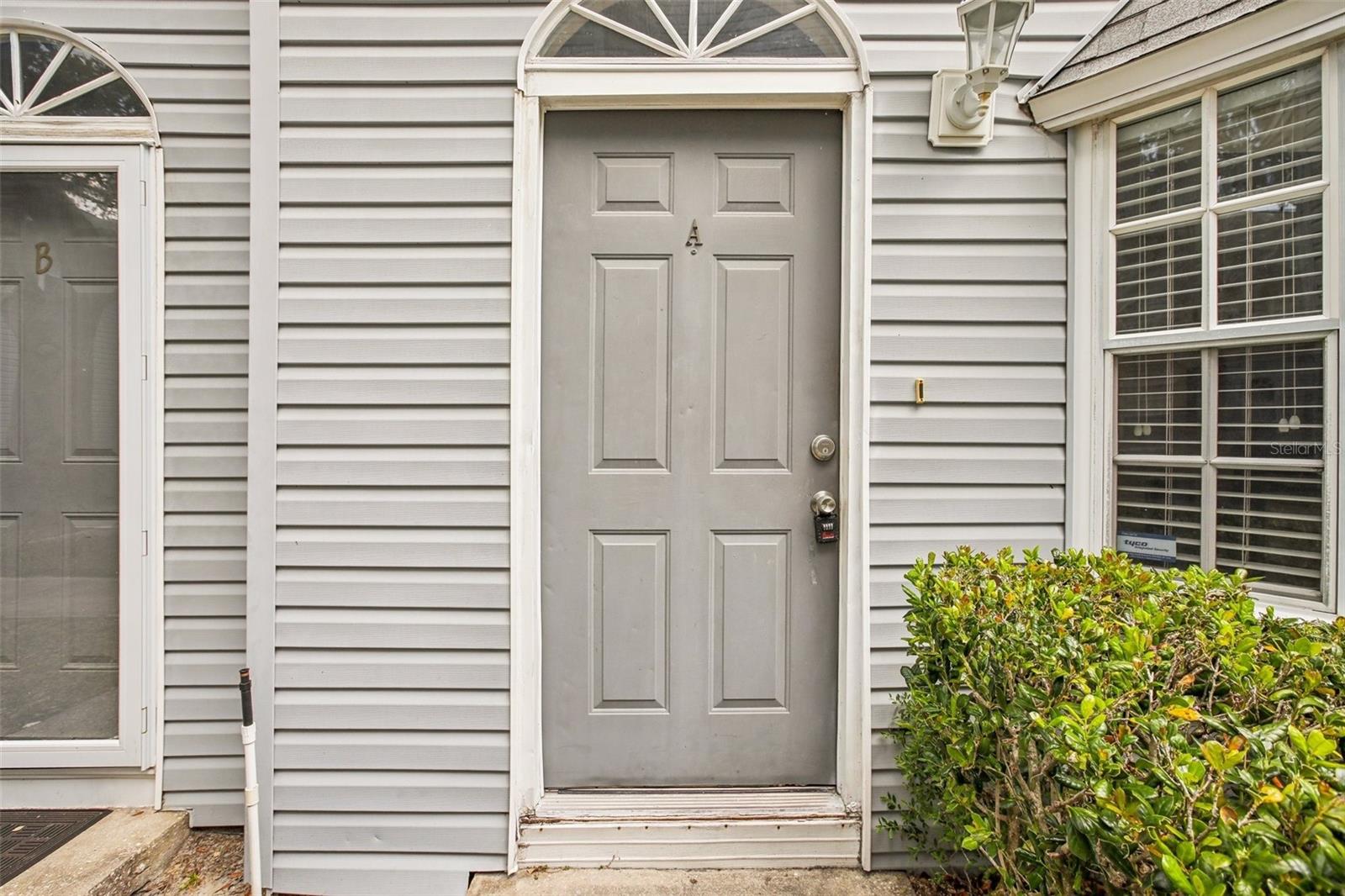 Image 2 of 30 For 8101 Interbay Boulevard A