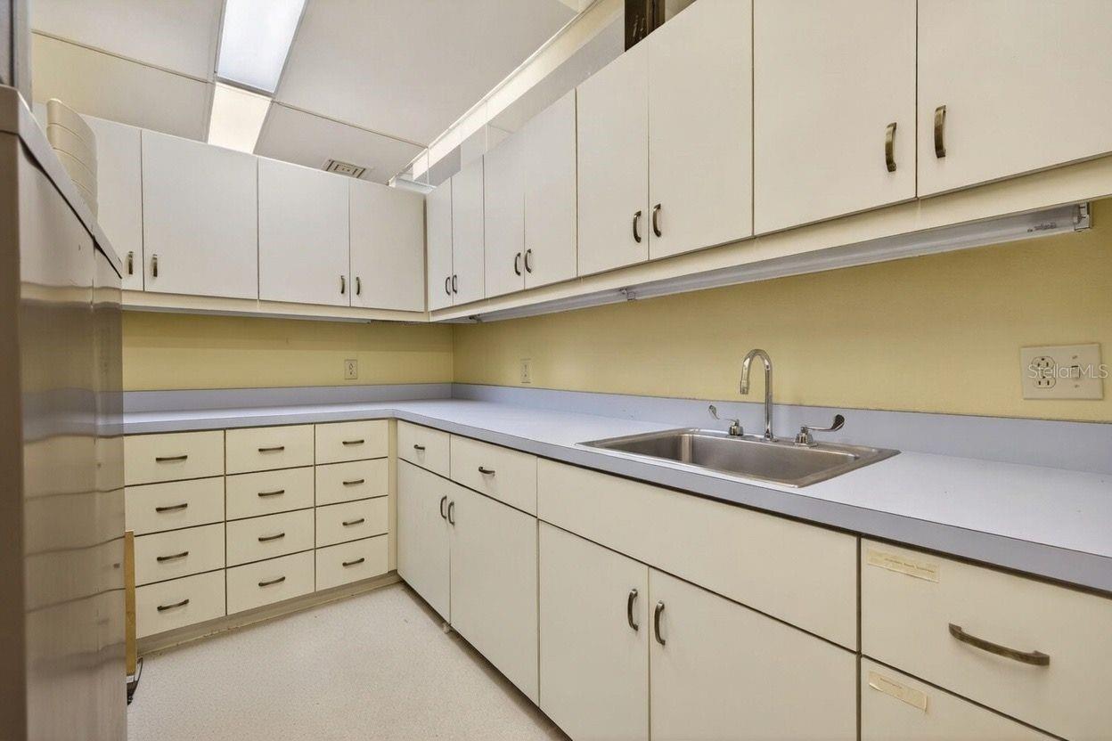 Image 14 of 20 For 4855 1st Avenue N