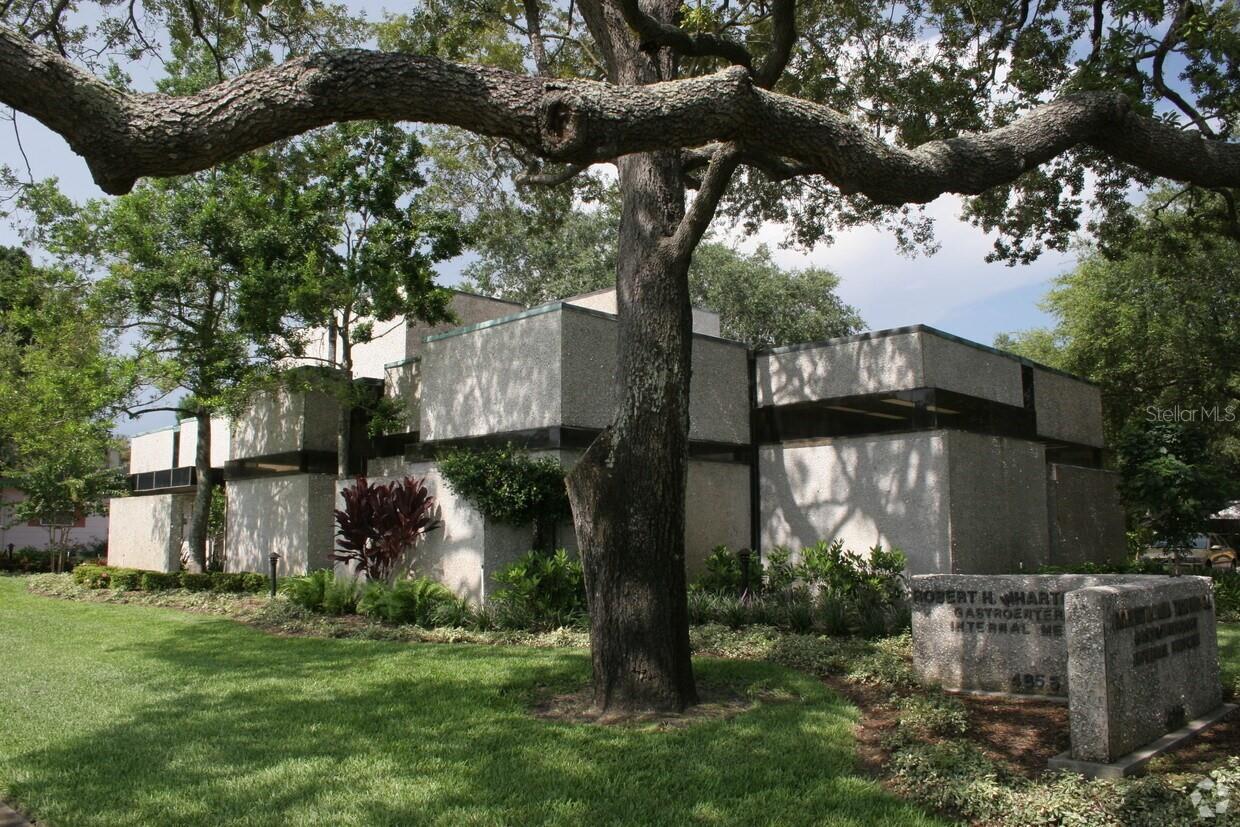 Image 2 of 20 For 4855 1st Avenue N