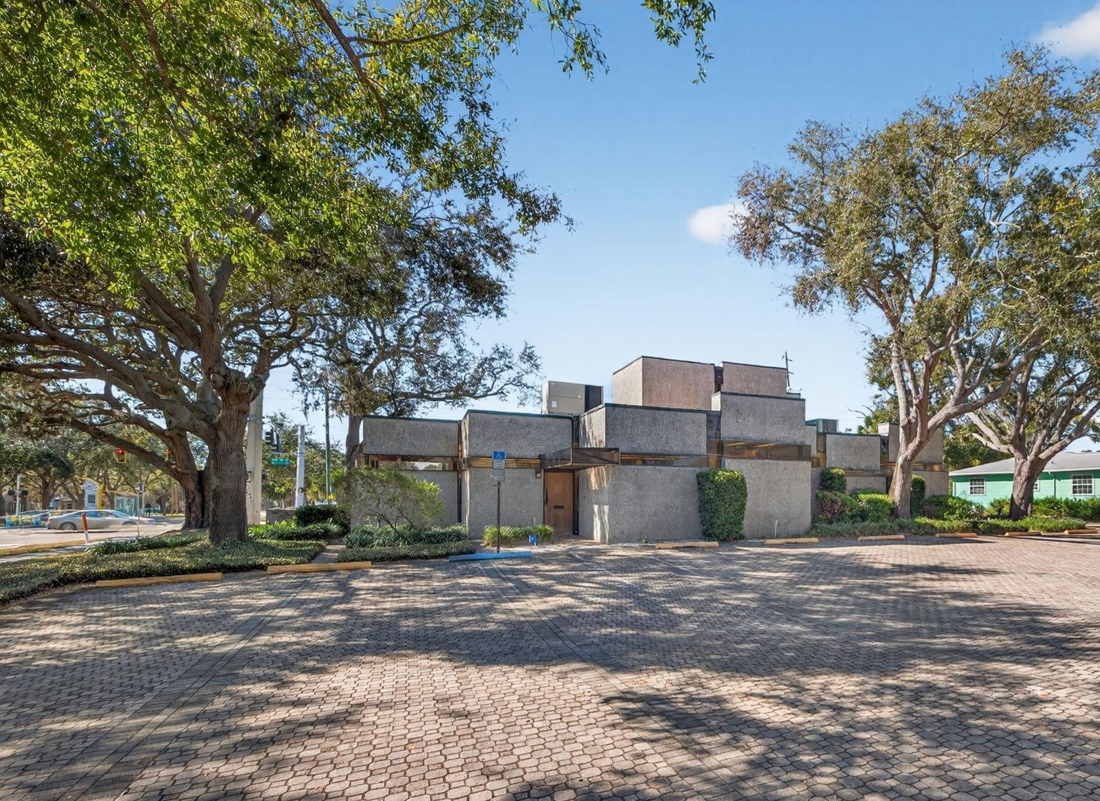 Image 3 of 20 For 4855 1st Avenue N