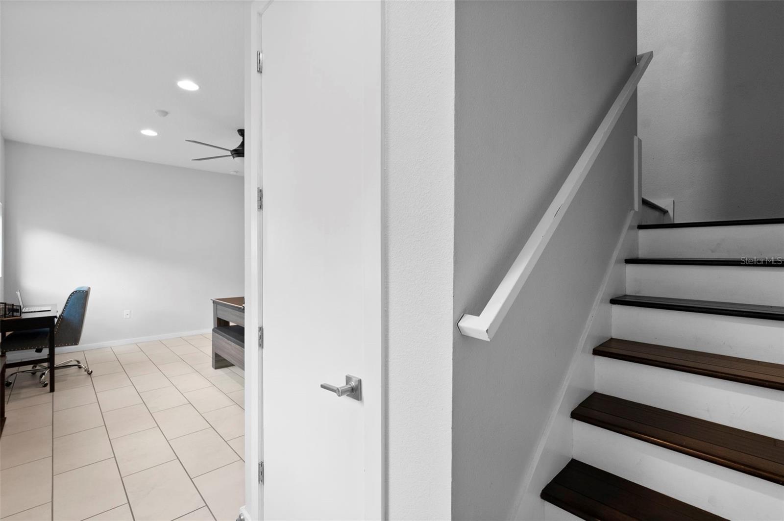 Image 9 of 39 For 1910 North A Street 4