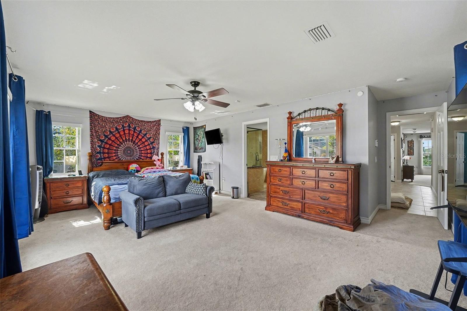 Image 15 of 33 For 72 Wood Hall Drive