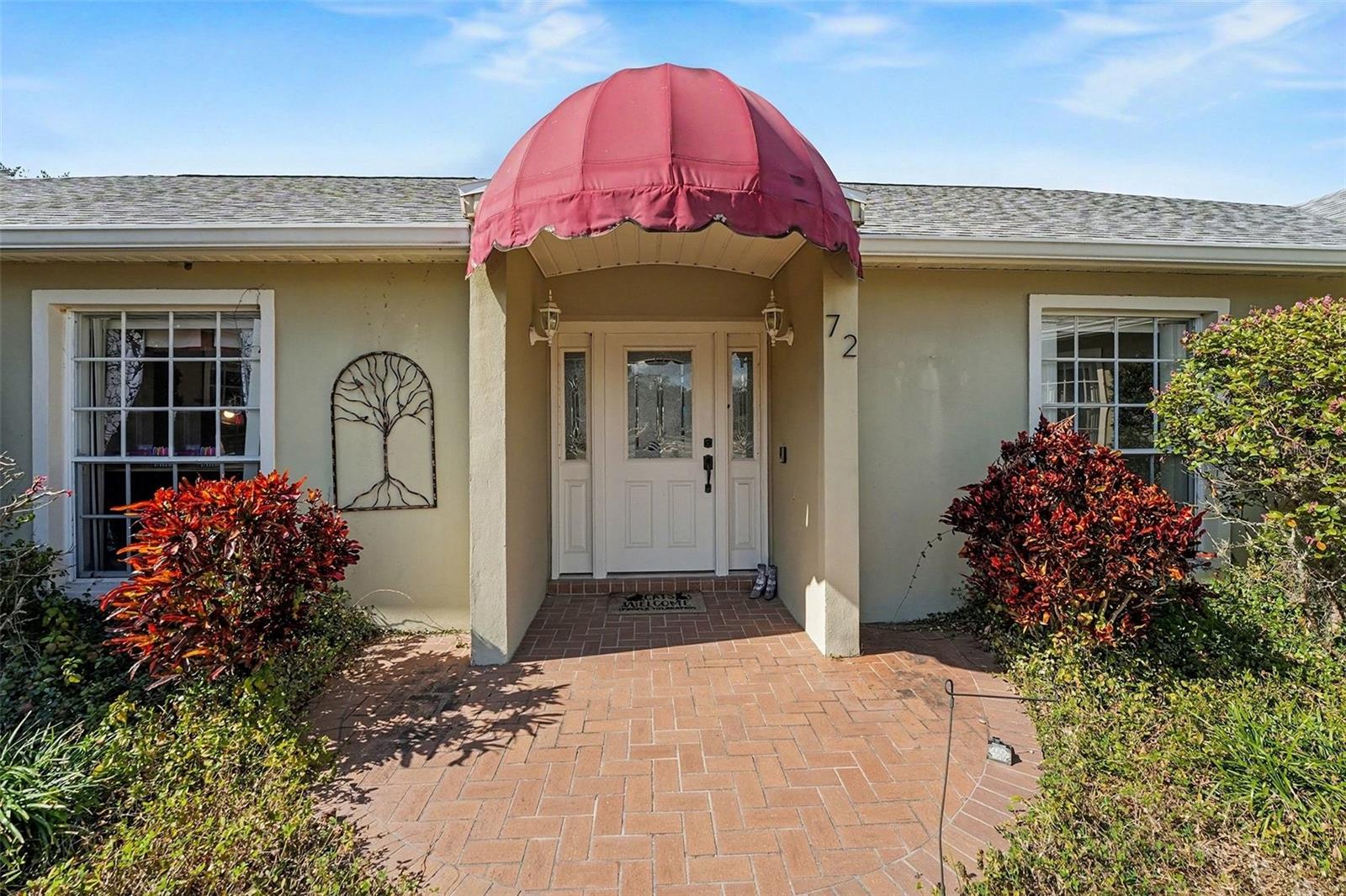 Image 5 of 33 For 72 Wood Hall Drive