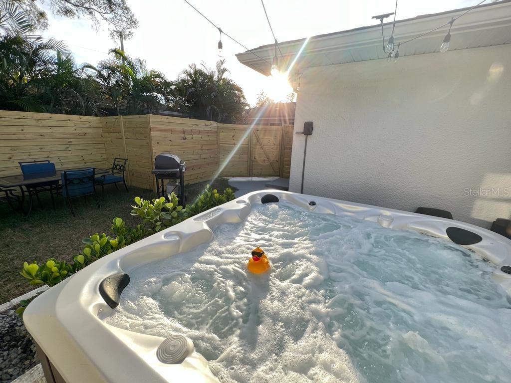 Image 34 of 91 For 1505 Laura Street