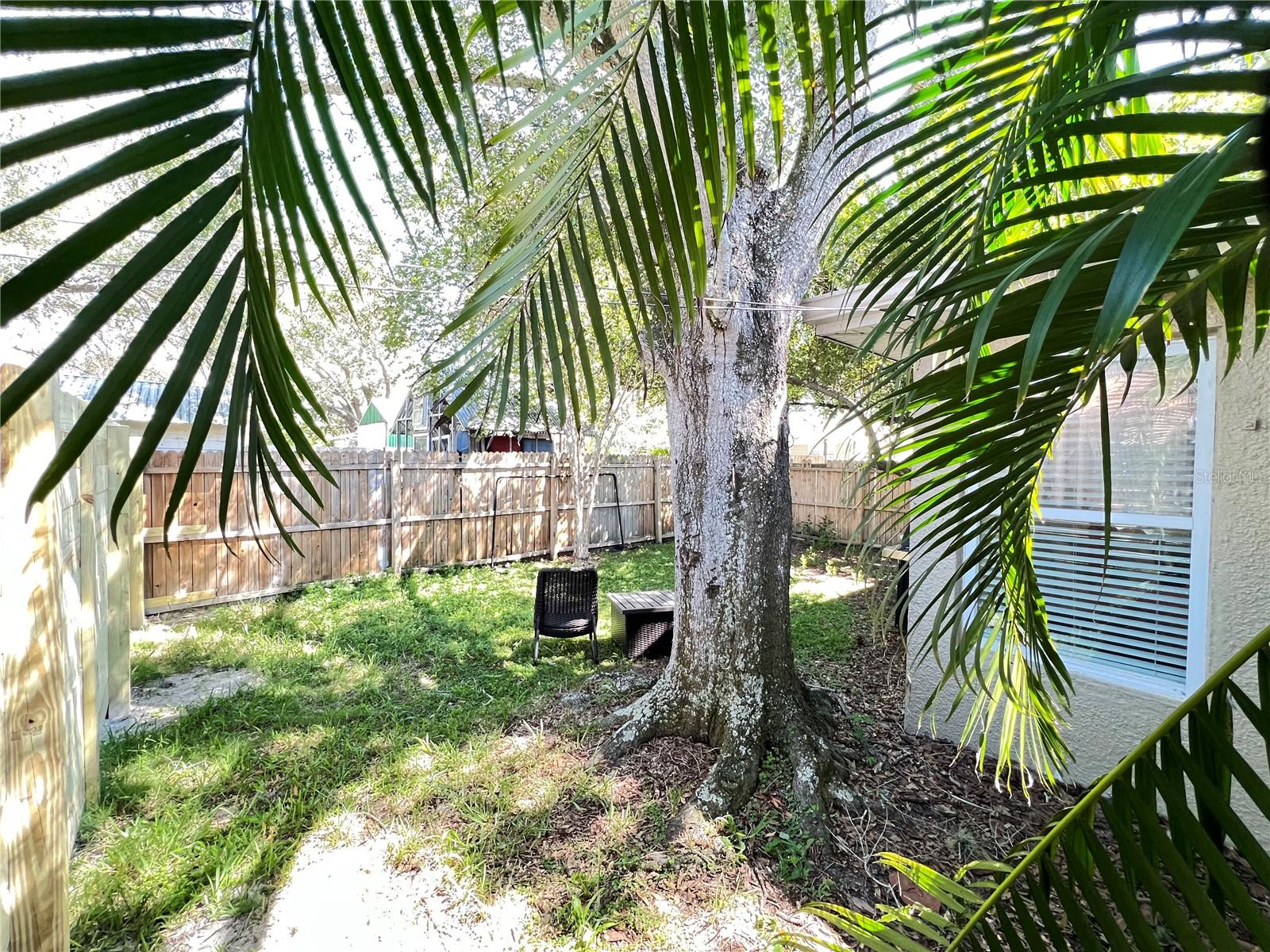 Image 51 of 91 For 1505 Laura Street