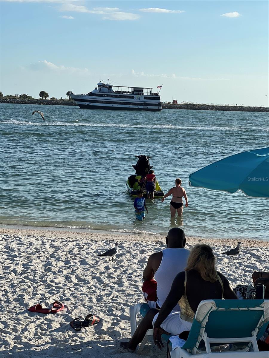 Image 66 of 91 For 1505 Laura Street