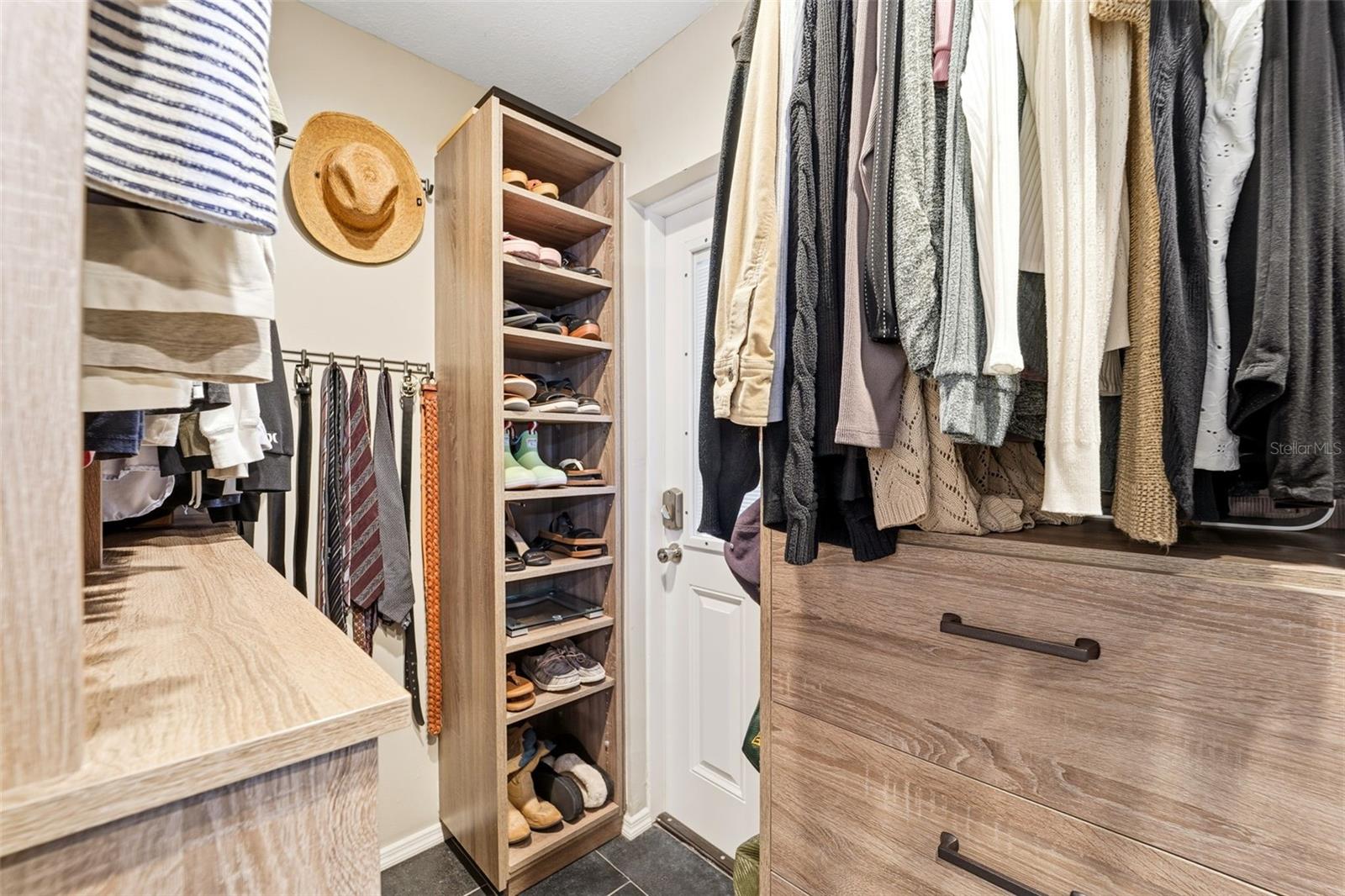 Image 28 of 51 For 3595 Floral Drive