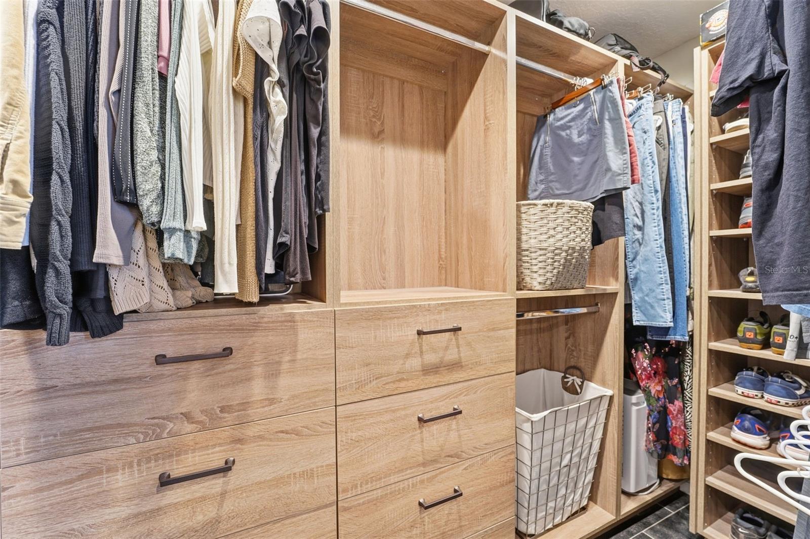 Image 29 of 51 For 3595 Floral Drive