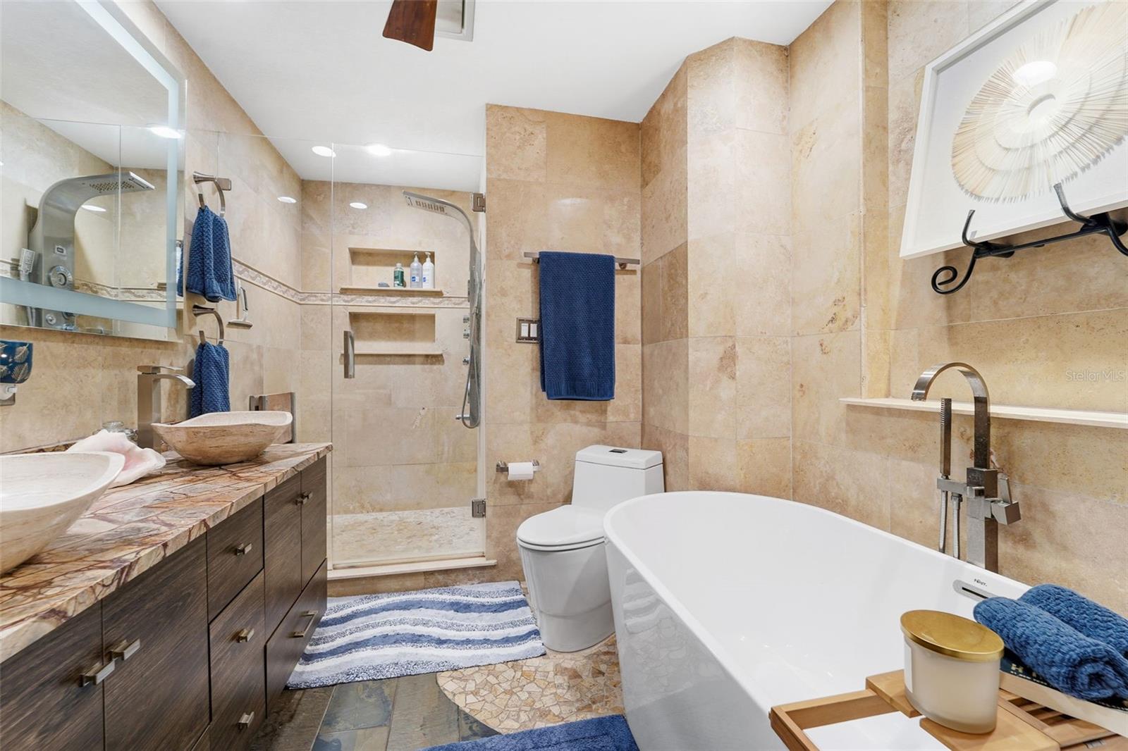 Image 33 of 51 For 3595 Floral Drive