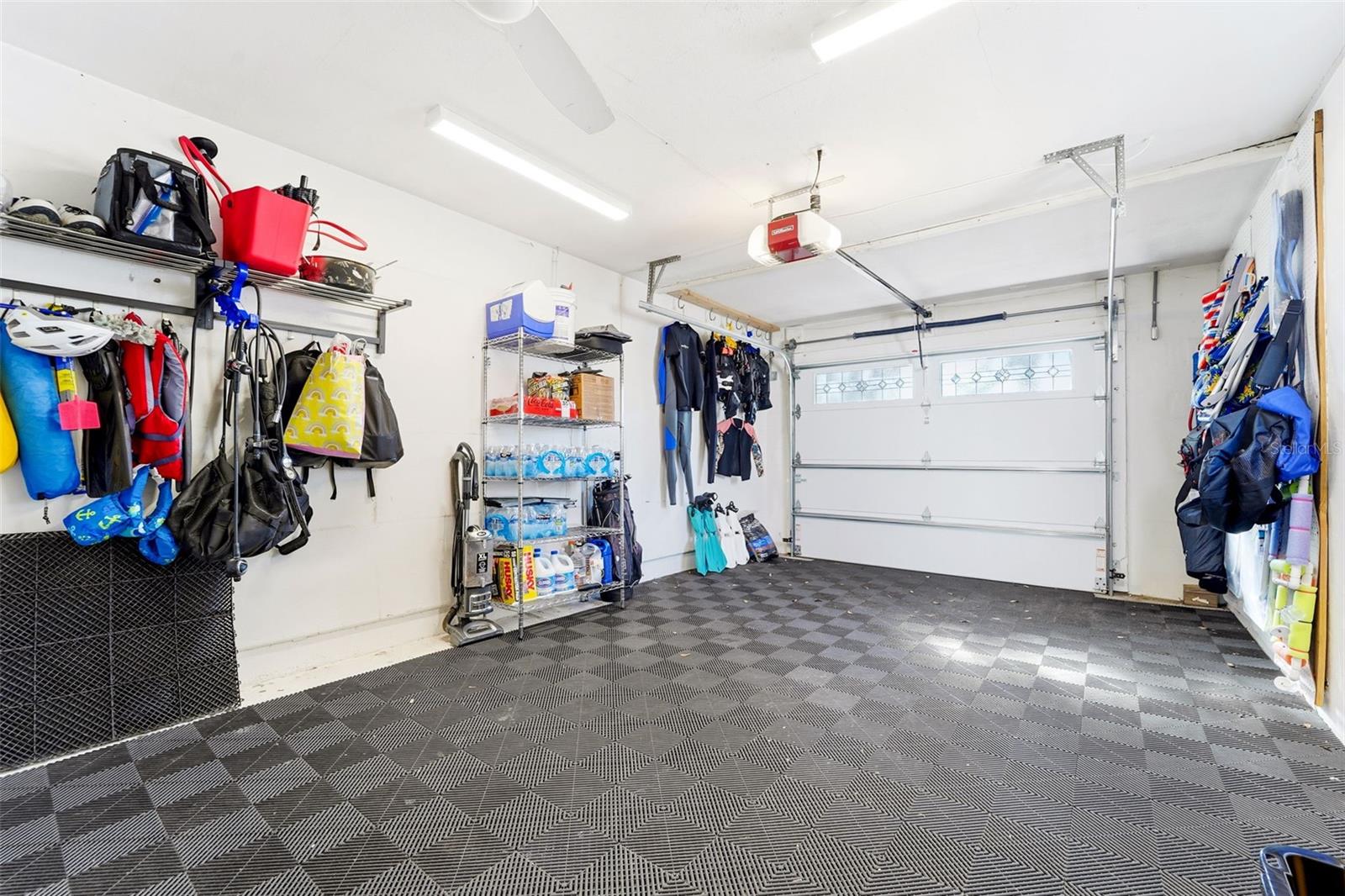 Image 37 of 51 For 3595 Floral Drive