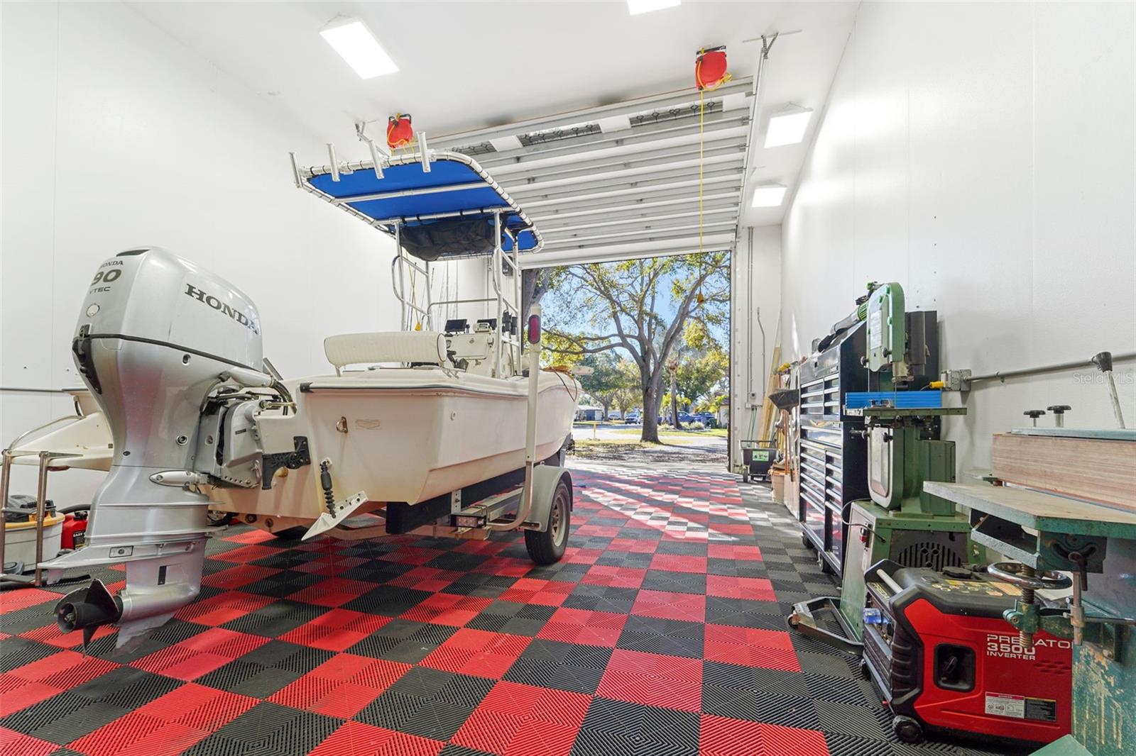 Image 6 of 51 For 3595 Floral Drive