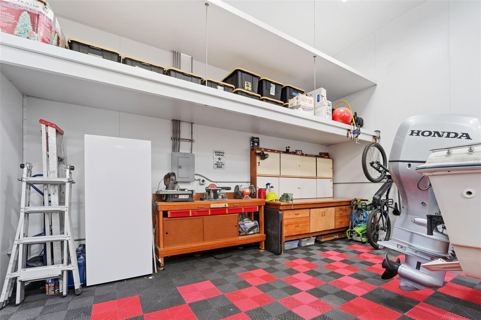 Image 7 of 51 For 3595 Floral Drive