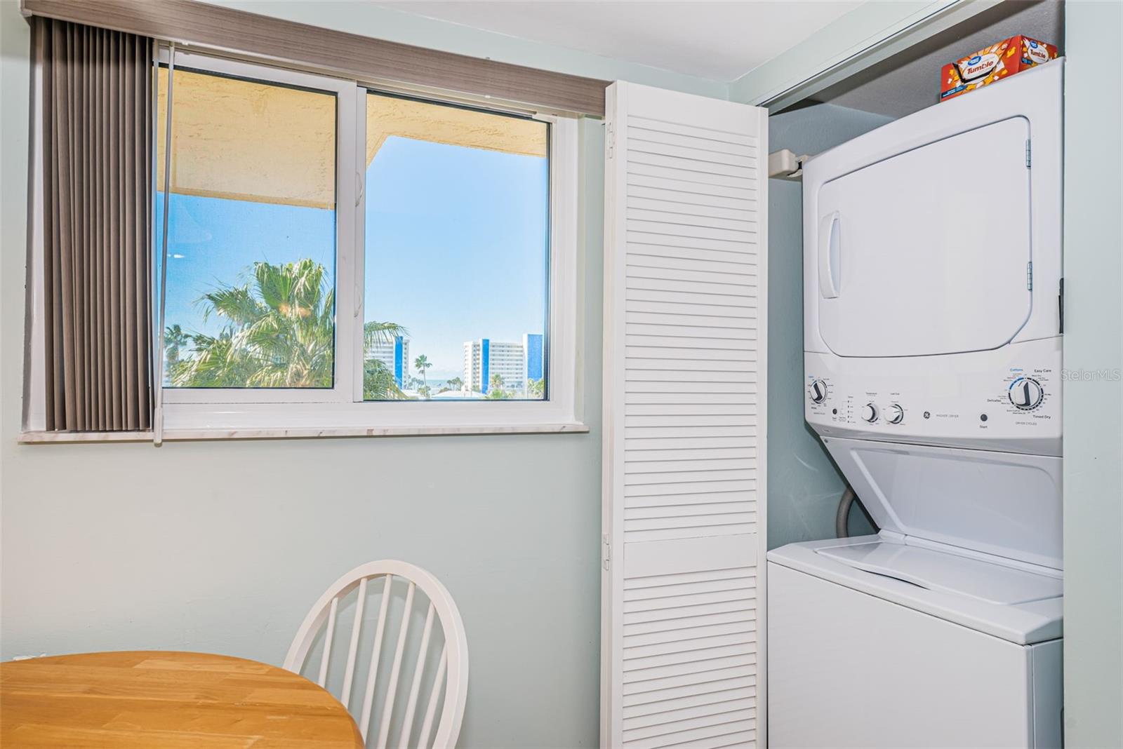 Image 12 of 65 For 401 150th Avenue 245