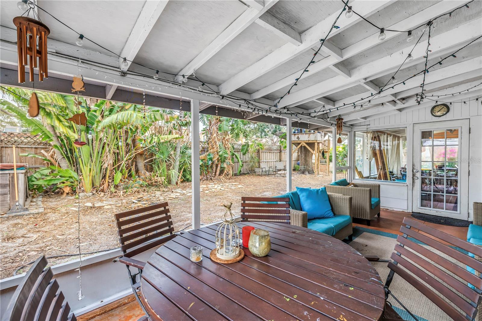 Image 21 of 37 For 1297 Eden Isle Boulevard Ne