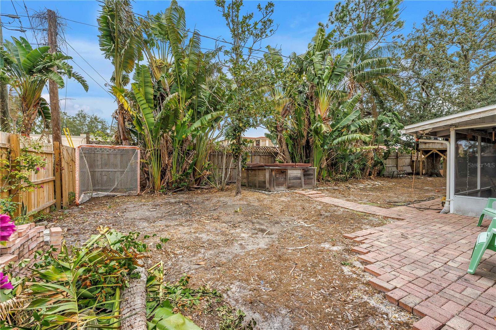 Image 23 of 37 For 1297 Eden Isle Boulevard Ne