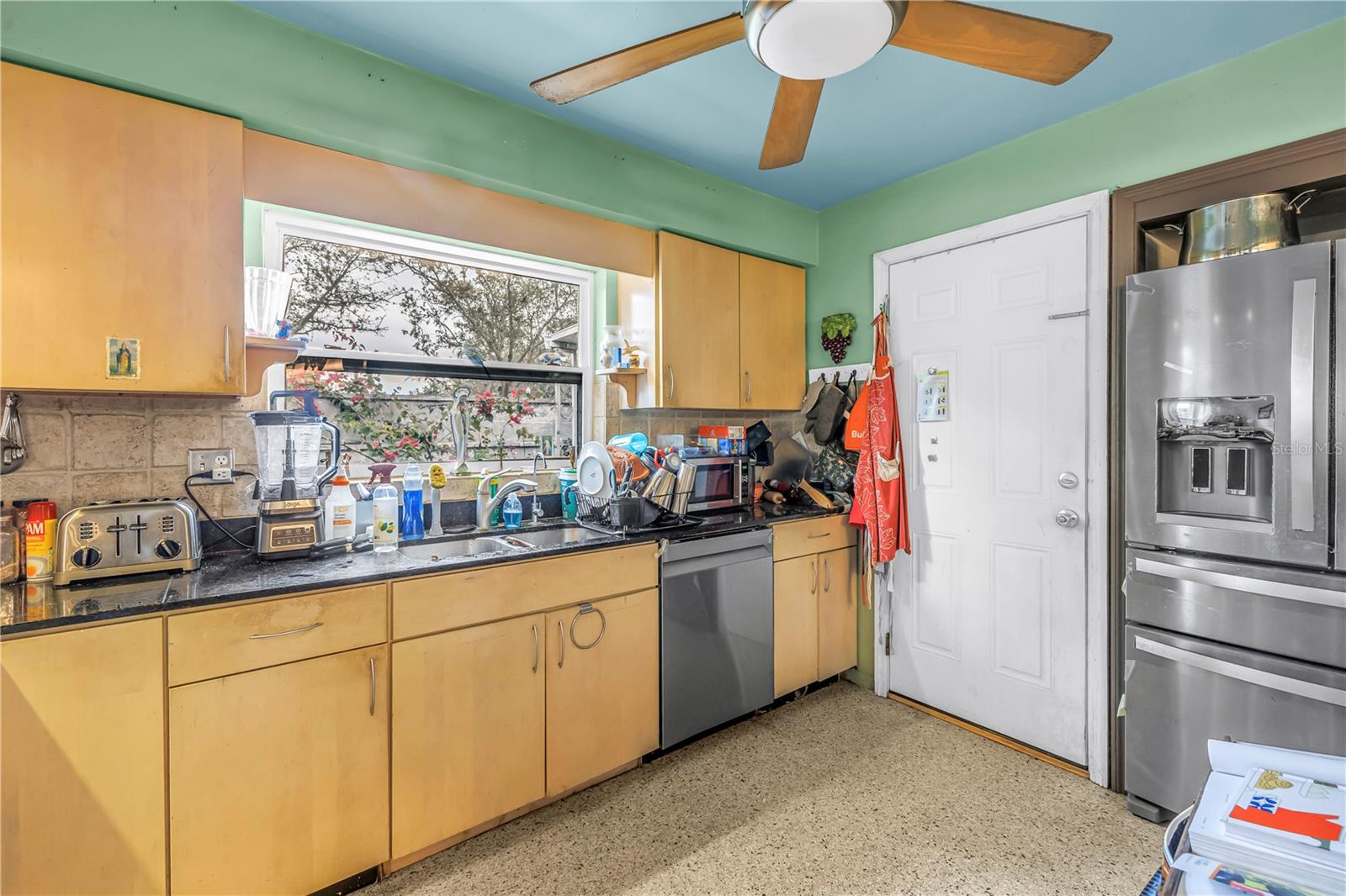 Image 27 of 37 For 1297 Eden Isle Boulevard Ne