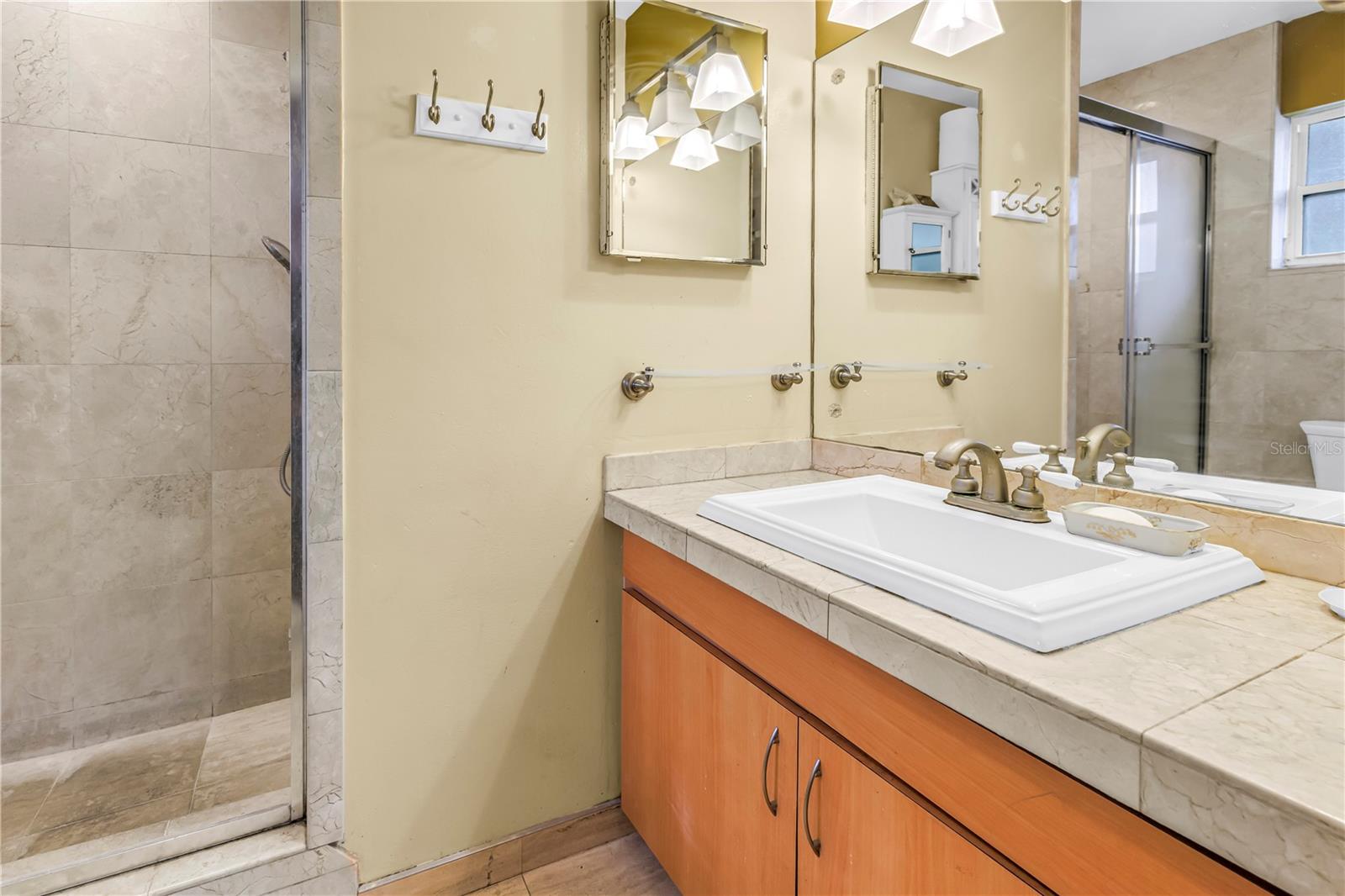 Image 31 of 37 For 1297 Eden Isle Boulevard Ne