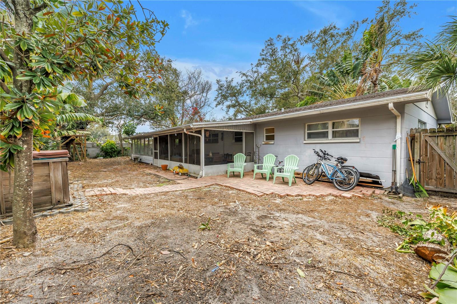 Image 37 of 37 For 1297 Eden Isle Boulevard Ne