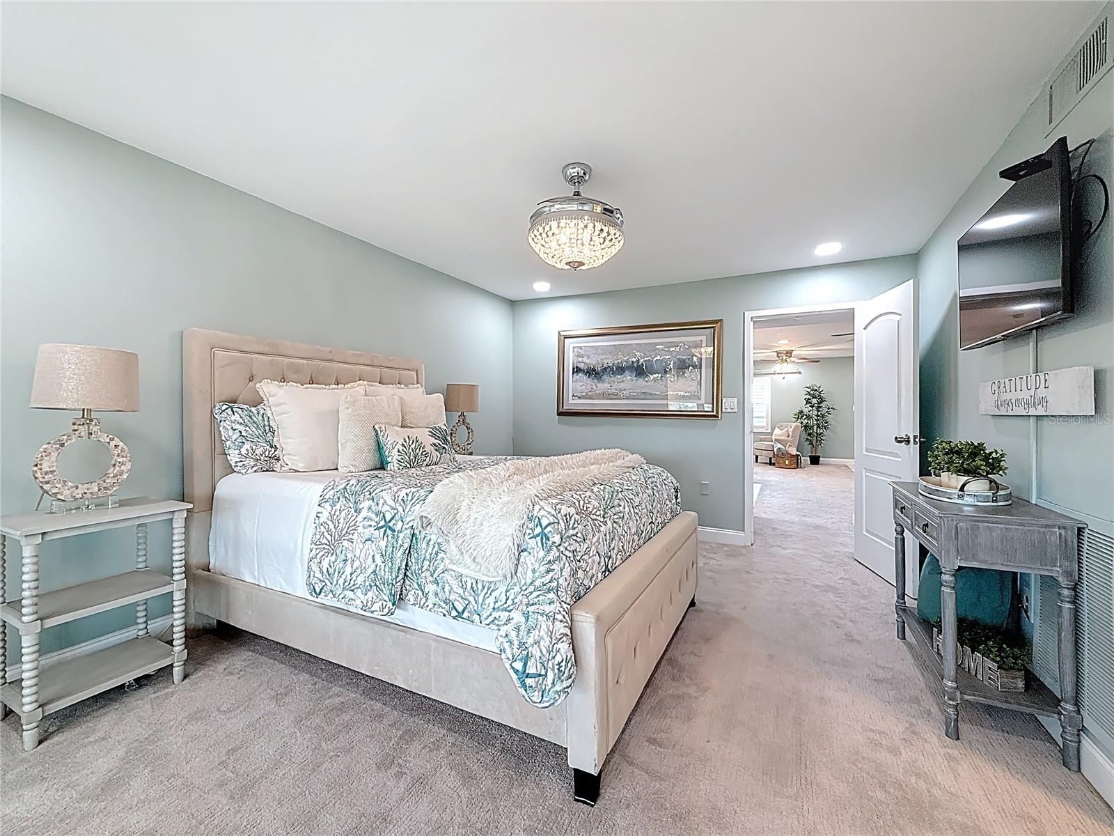 Image 11 of 41 For 7321 Central Avenue 502