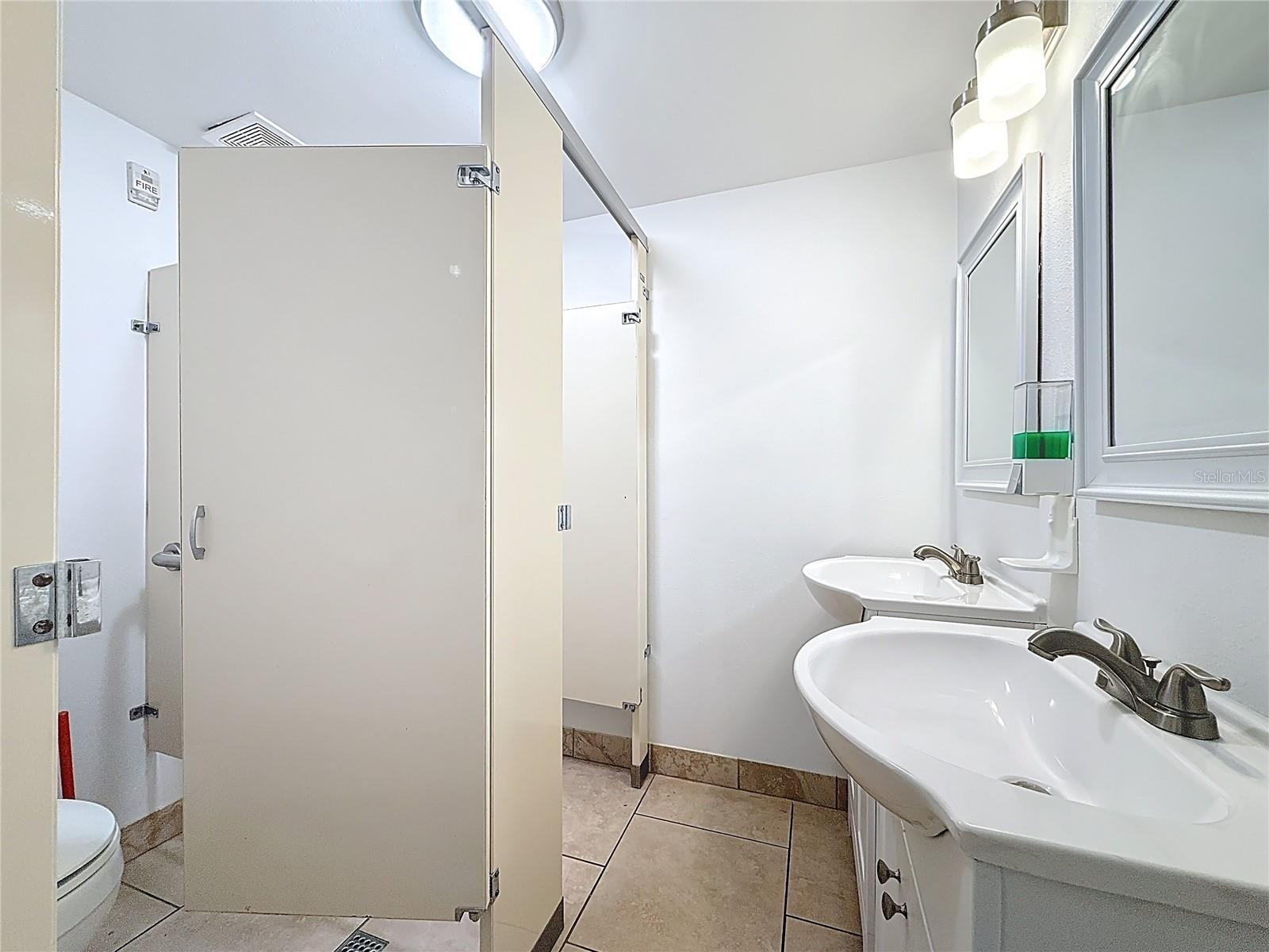 Image 31 of 41 For 7321 Central Avenue 502